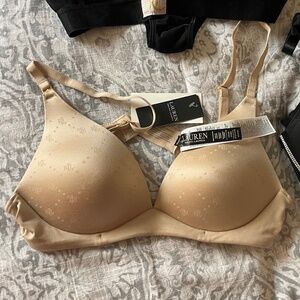 New Ralph Lawerence light pad monogram bra